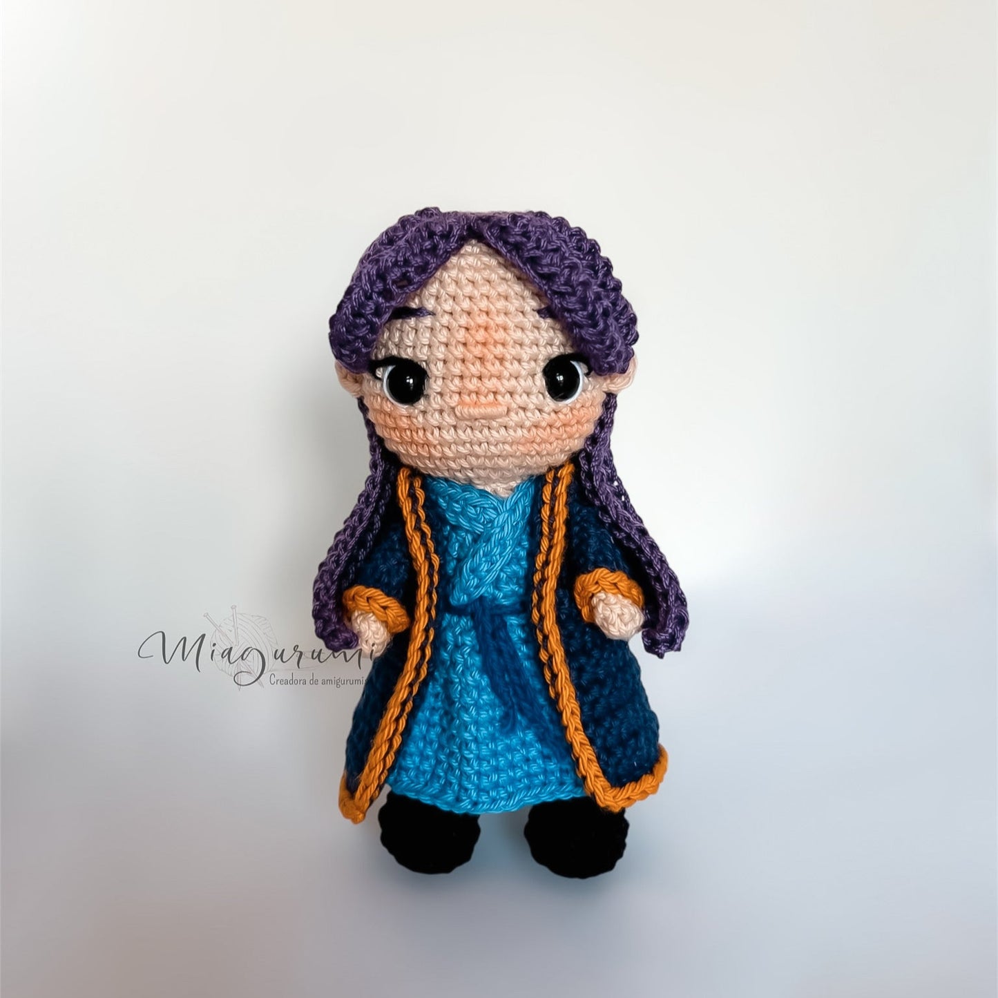 Jinshi - Amigurumi inspirado en Los Diarios de la Boticaria