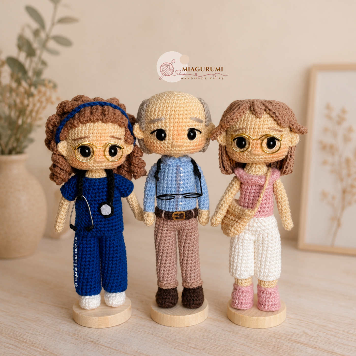 Familia personalizada de amigurumis | Regalo único y original hecho a mano